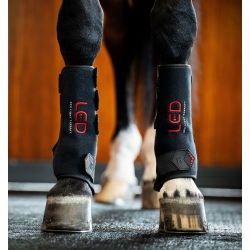 Horseware LED Red Light Therapy Leg Wraps (PAIR) Horseware LED Red Light Therapy Leg Wraps (PAIR)